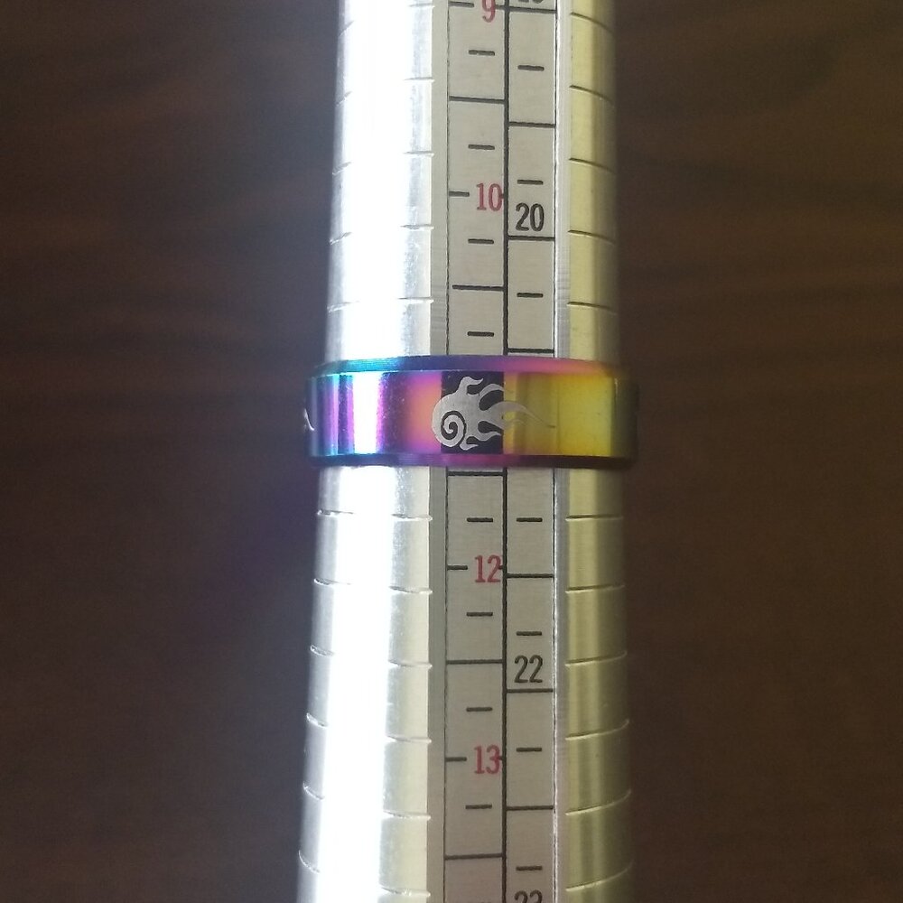 Stainless Steel Rainbow Ring Etched Abstract Pattern Size 11 Classic Modern